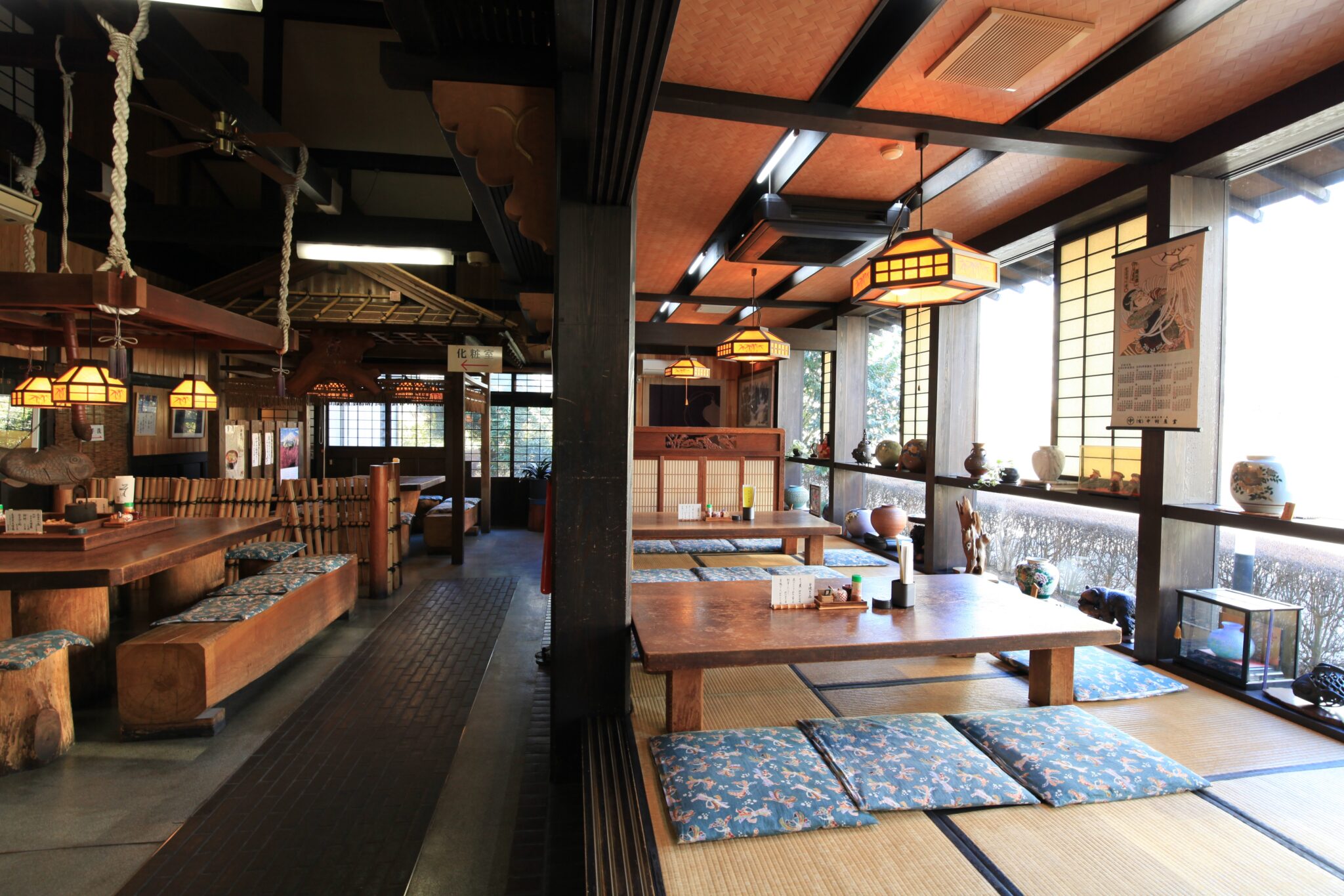 金太郎そば-02_店舗内