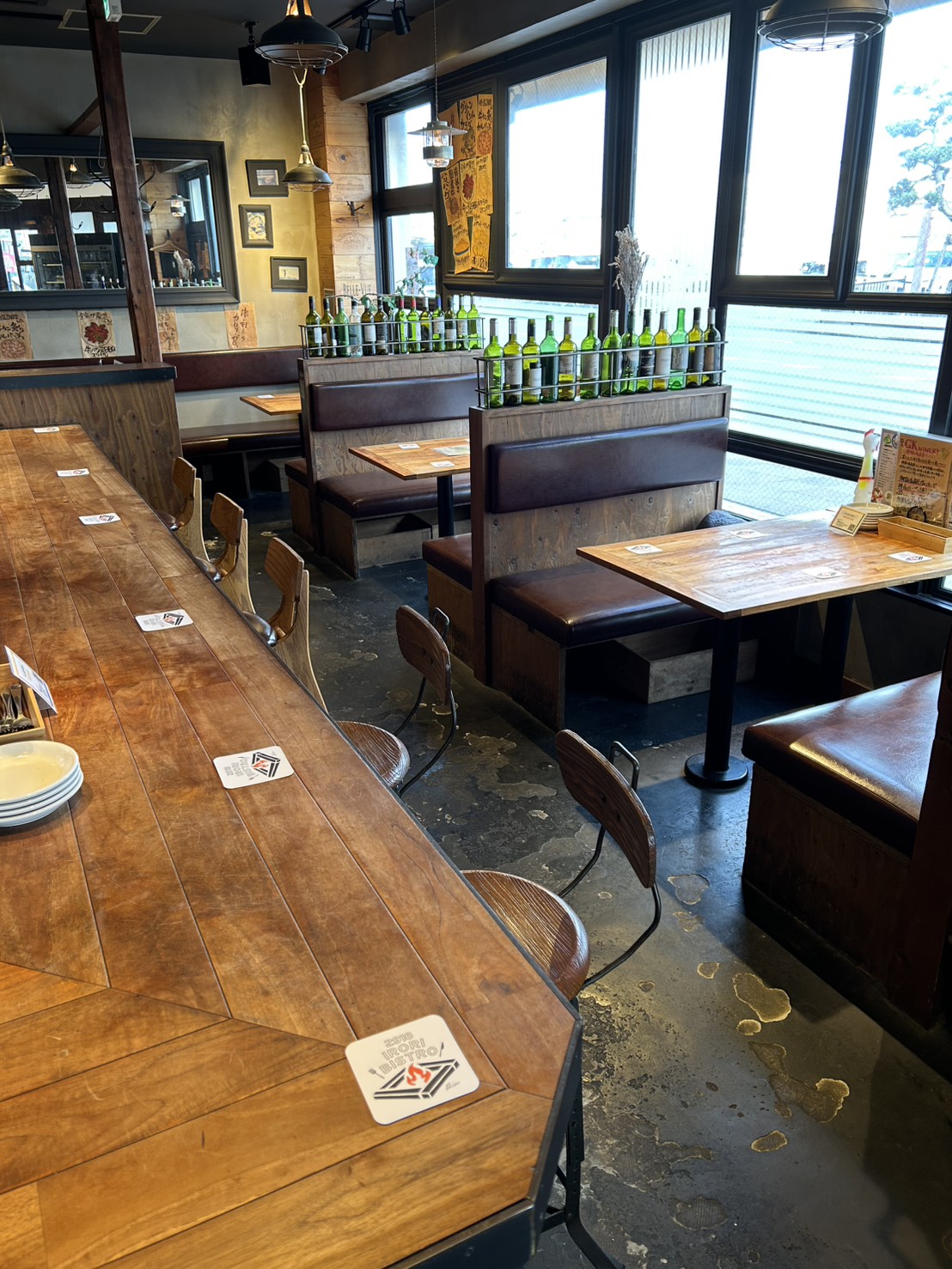 ニクジュウハチ-04_店舗内