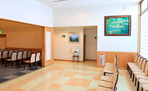 青葉ホール-02_店舗内